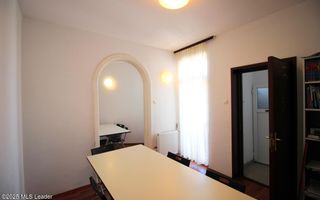 Salcamilor - Bd. Dacia, Vila renovata 223 mp utili, inchiriata! - Poză 46