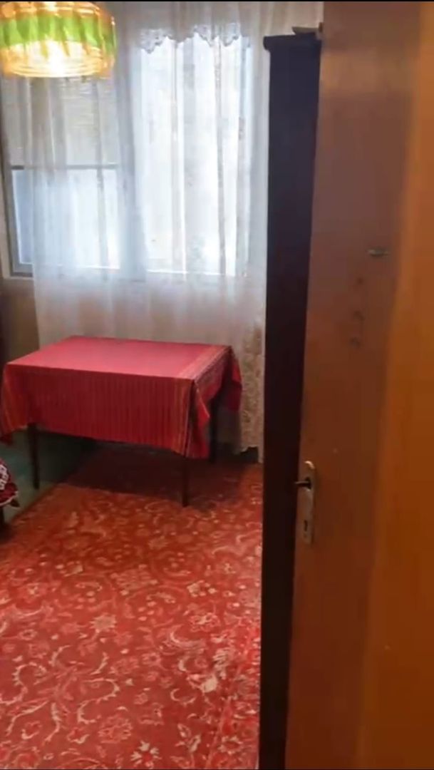 Apartament 4 camere de vanzare Apusului - Poză 6