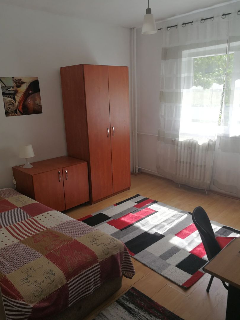 Apartament 3 camere Sebastian - Poză 4