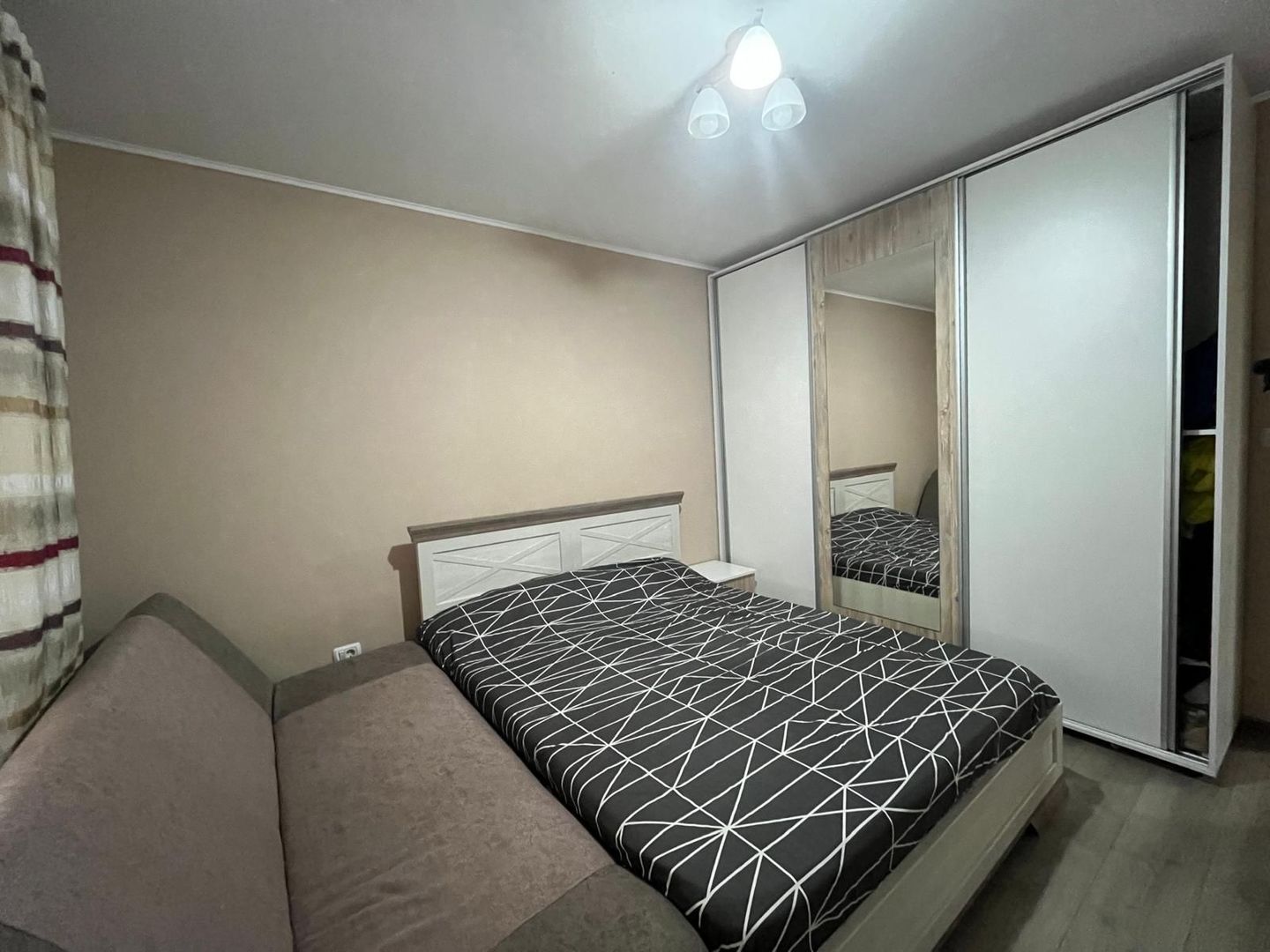 Casa modernă în Vladimirescu - Poză 19