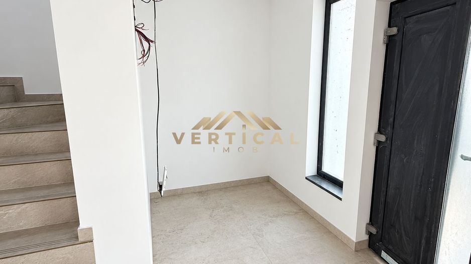 🏡 O casă pentru planurile familiei tale, în zona centrală - Poză 8