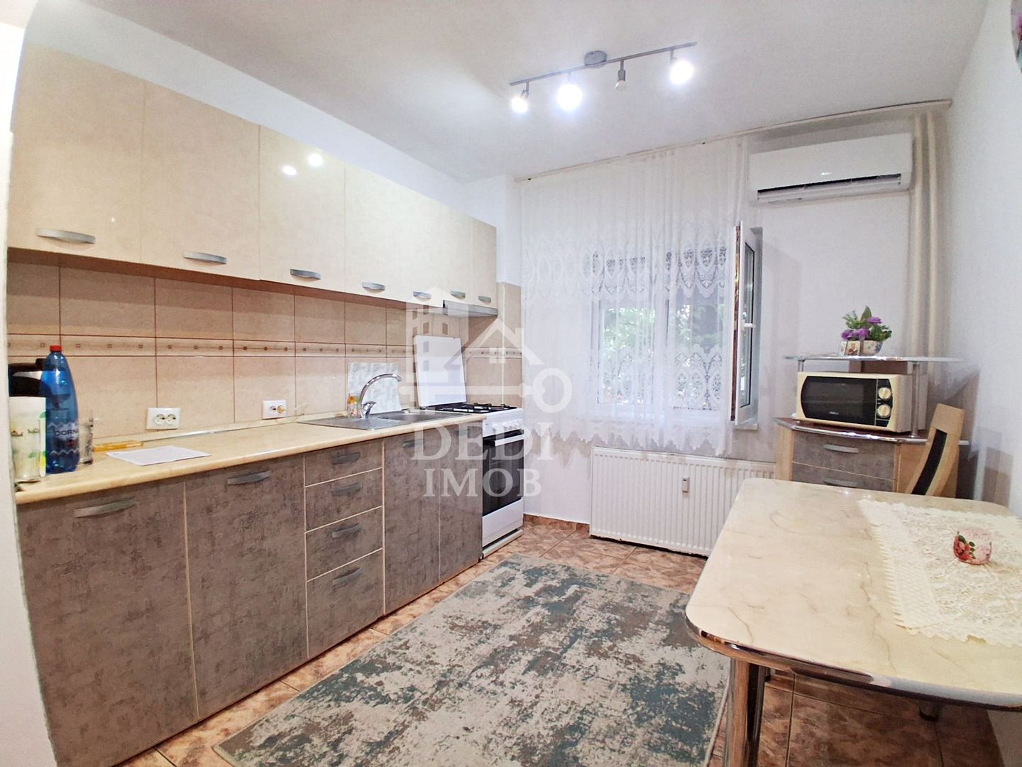 Apartament cu 3 camere de inchiriat zona Rogerius, Oradea - Poză 7
