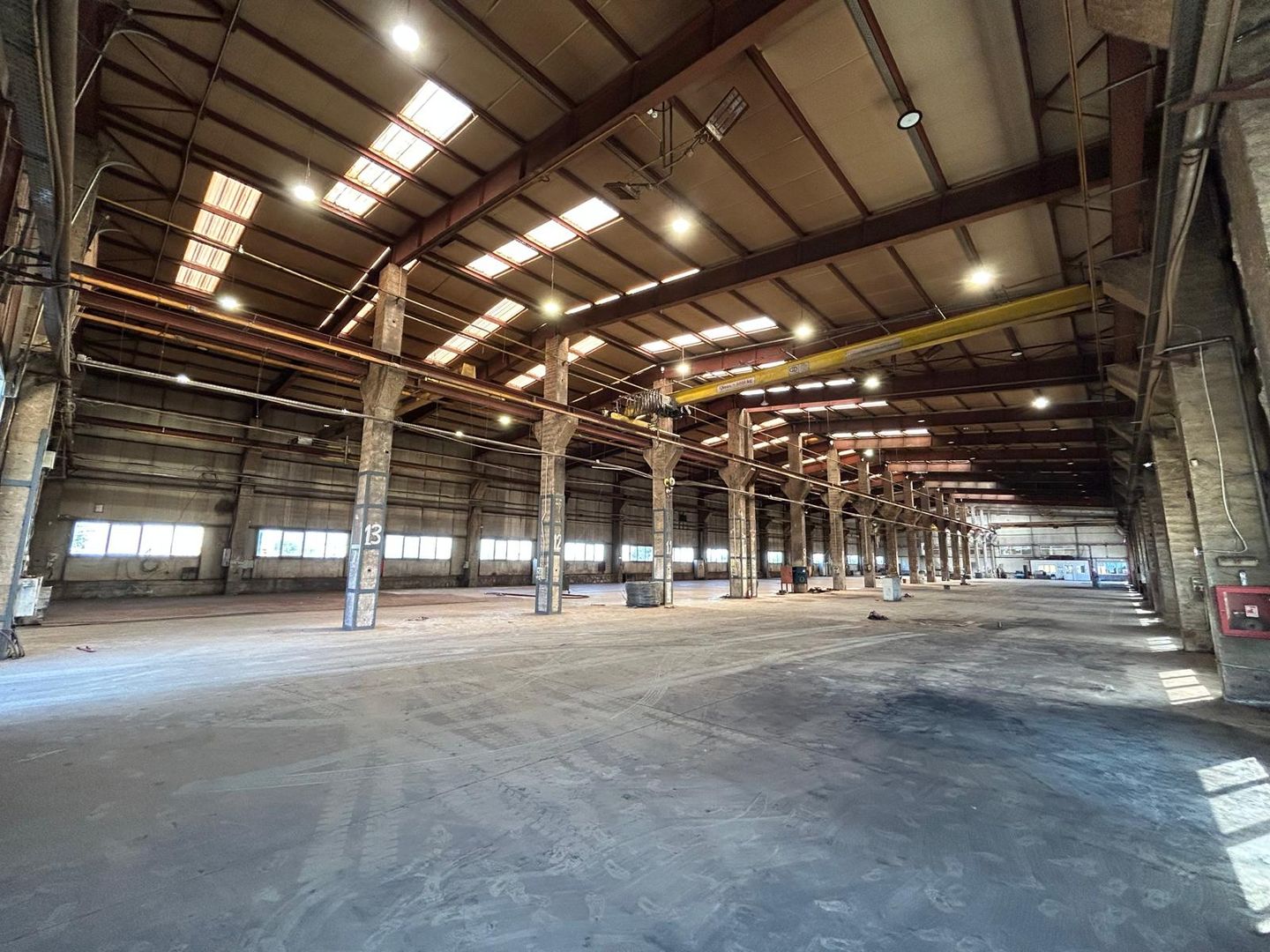 Hală Producție Industrială / Logistica 4000mp Berceni Metrou 800kW - Poză 2
