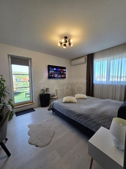Penthouse 120 mp cu terase generoase - Poză 10