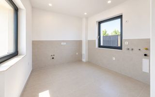 Casă de vânzare Șelimbăr | triplex | 4 camere | 115 mpu - Poză 3