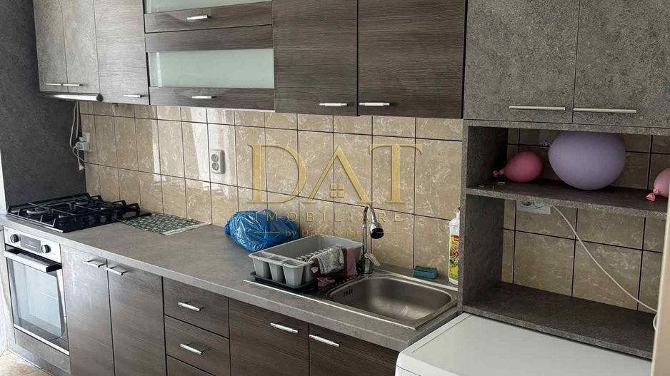 Apartament 1 camera, preluare chiriasi, etaj intermediar, zona Porii - Poză 2