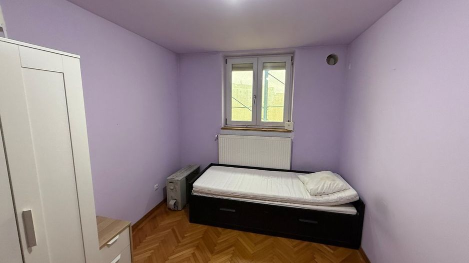Apartament 4 camere decomandat, metrou 3 min, etaj 4/4, zonă liniștită Titan - Poză 8