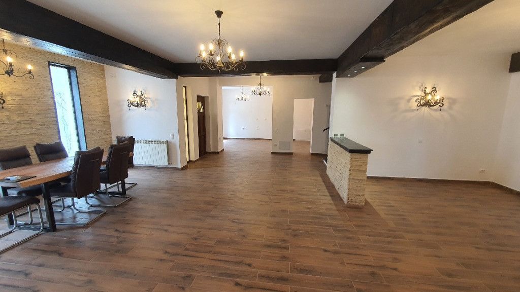 Vila de inchiriat in Erou Iancu Nicolae| 6 camere | - Poză 2