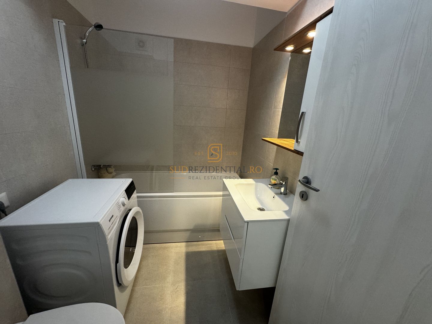 PRIMA INCHIRIERE! Studio 51 mp 7-10 minute de Metrou Berceni - Poză 5