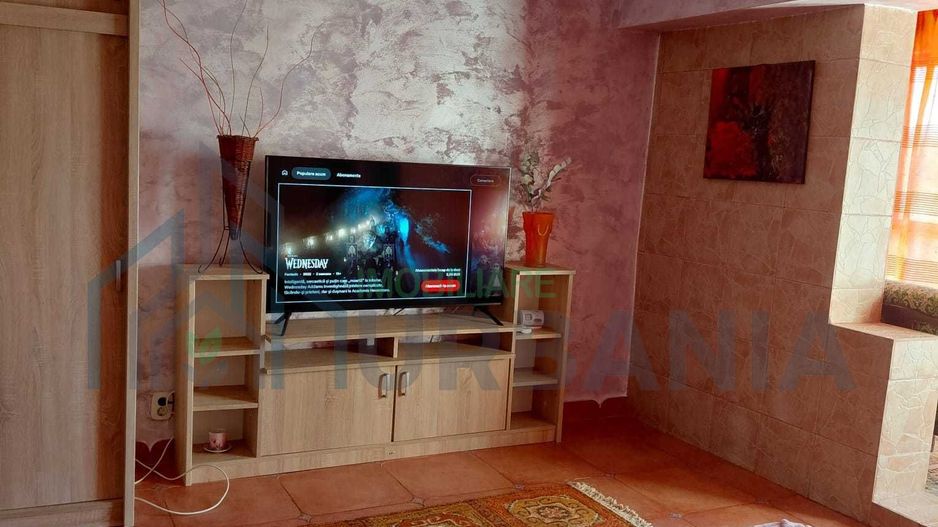 Inchiriere apartament cu 1 camera si birou - Zona Nicolina 1 - Poză 1