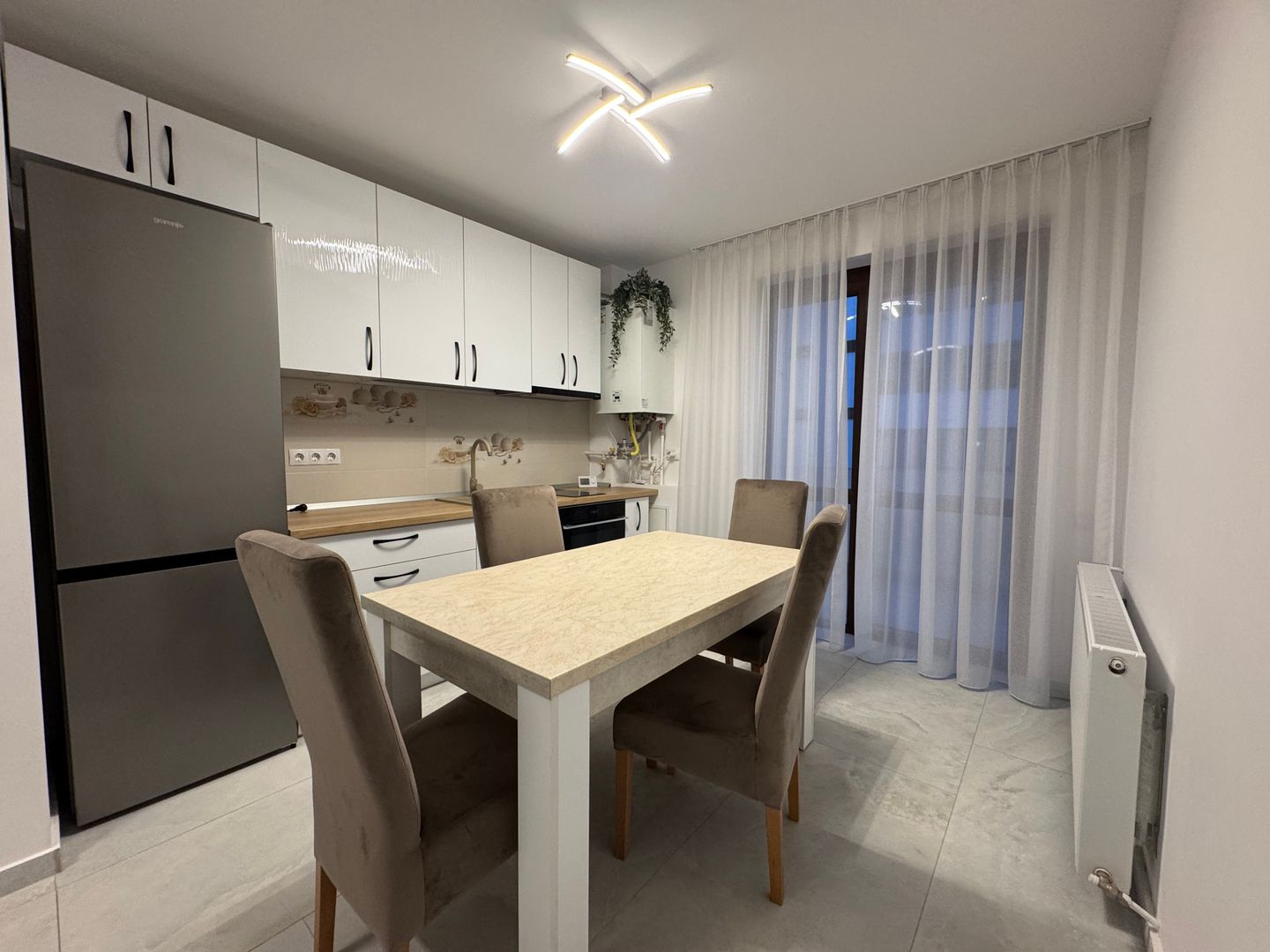 Apartament 2 dormitoare, zona Doamna Stanca-Kaufland - Poză 1