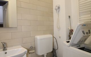 Garsoniera zona Lipovei, pet-friendly. - Poză 8