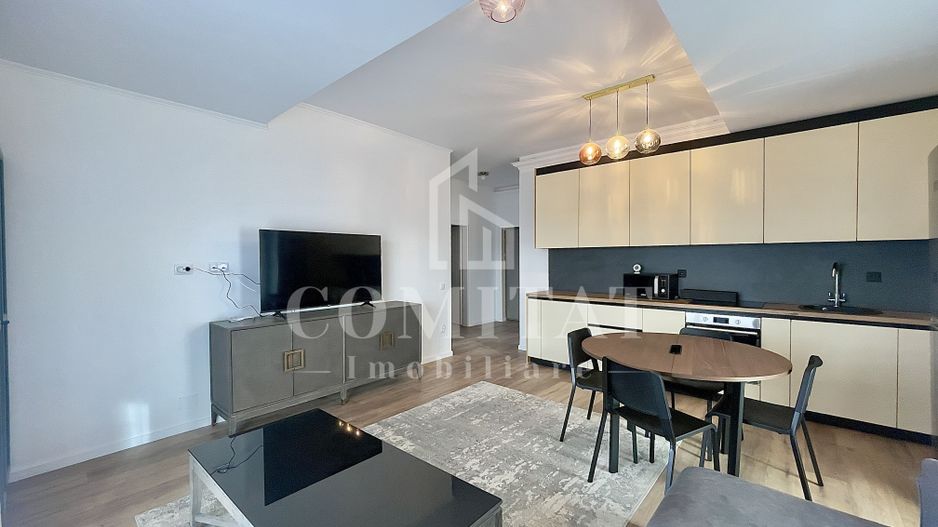 Prima încheiere apartament 3 camere ultramodern zona Eroilor - Poză 2