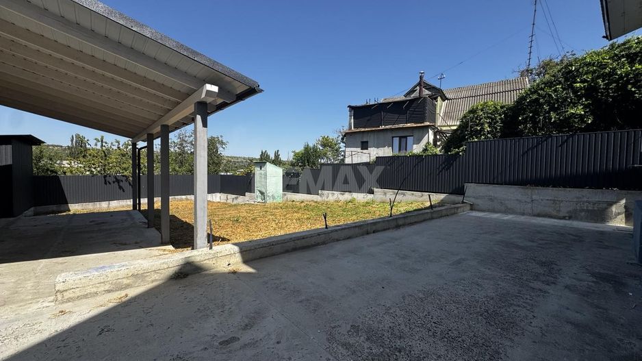 Casă în Vatra - strada centrală Linella - Poză 22