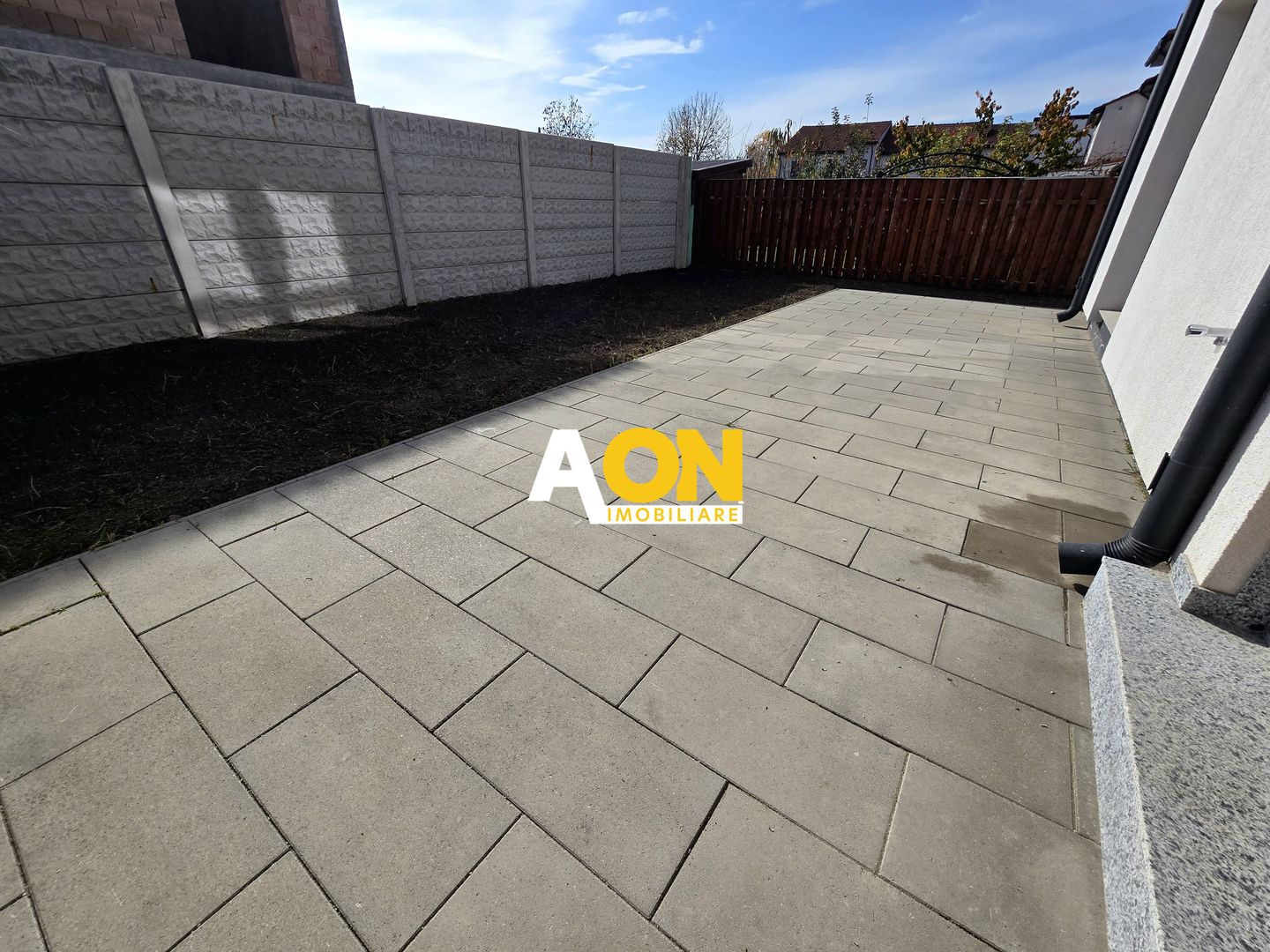 1/2 Duplex, 4 Camere, Ultrafinisat, Zona Alba - Micești - Poză 22