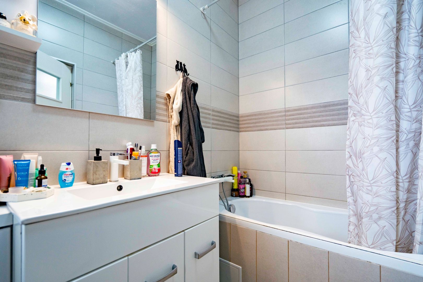 Apartament cu 2 camere de închiriat – bloc nou, zona Iosia Oradea - Poză 10