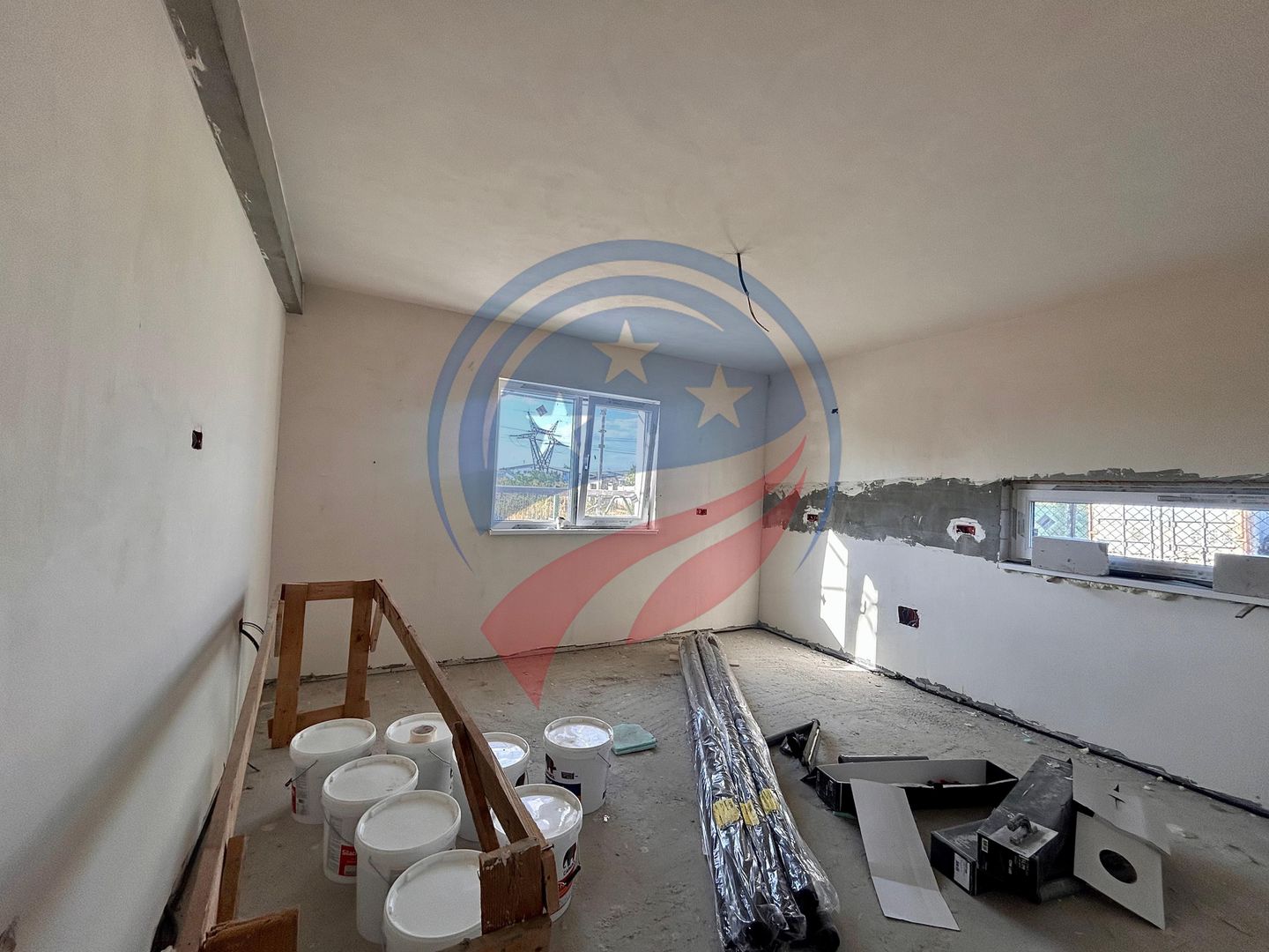 Vilă cu 4 camere de vânzare in Craiova - Poză 13