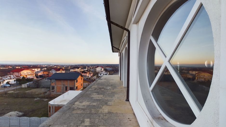 Casa cu potential multiplu, Bolintin Deal - Poză 2