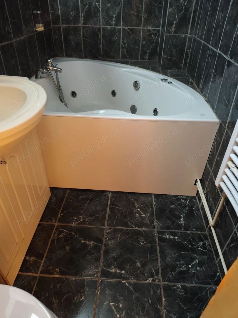 De inchiriat apartament cu 3 camere , Mall Vitan sector3 - Poză 10