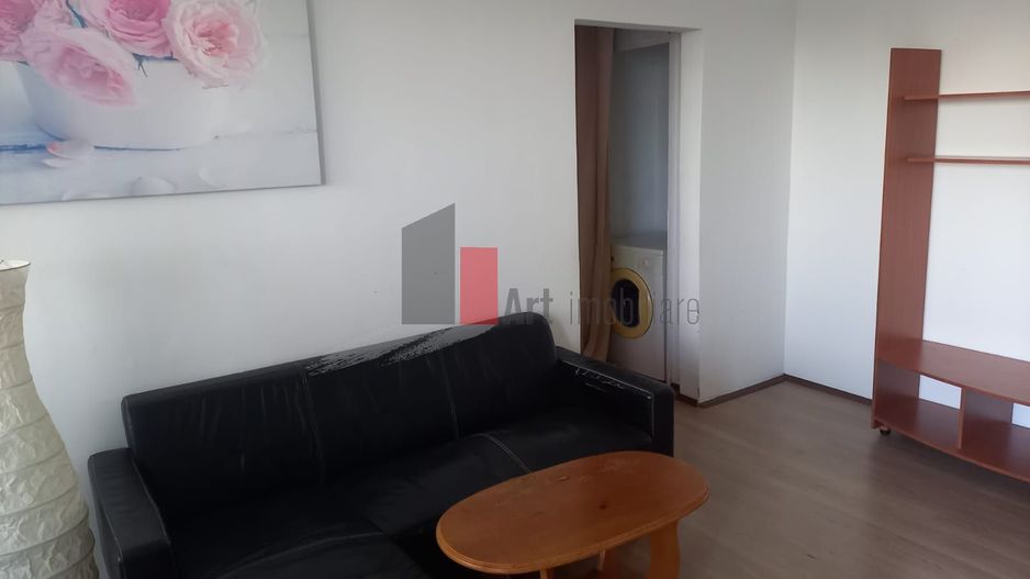 Apartament 2 cam.  semidecomandat - Poză 1