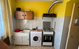 APARTAMENT 2 CAMERE ETAJ 4 VIȘOI CAMPULUNG - Poză 9