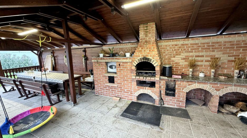 Casa 330 mp | cu teren 2300 mp | Santandrei - langa Oradea - Poză 6