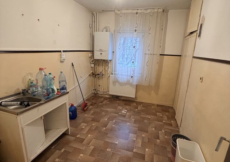 Apartament 2 camere- Rovine - Poză 4