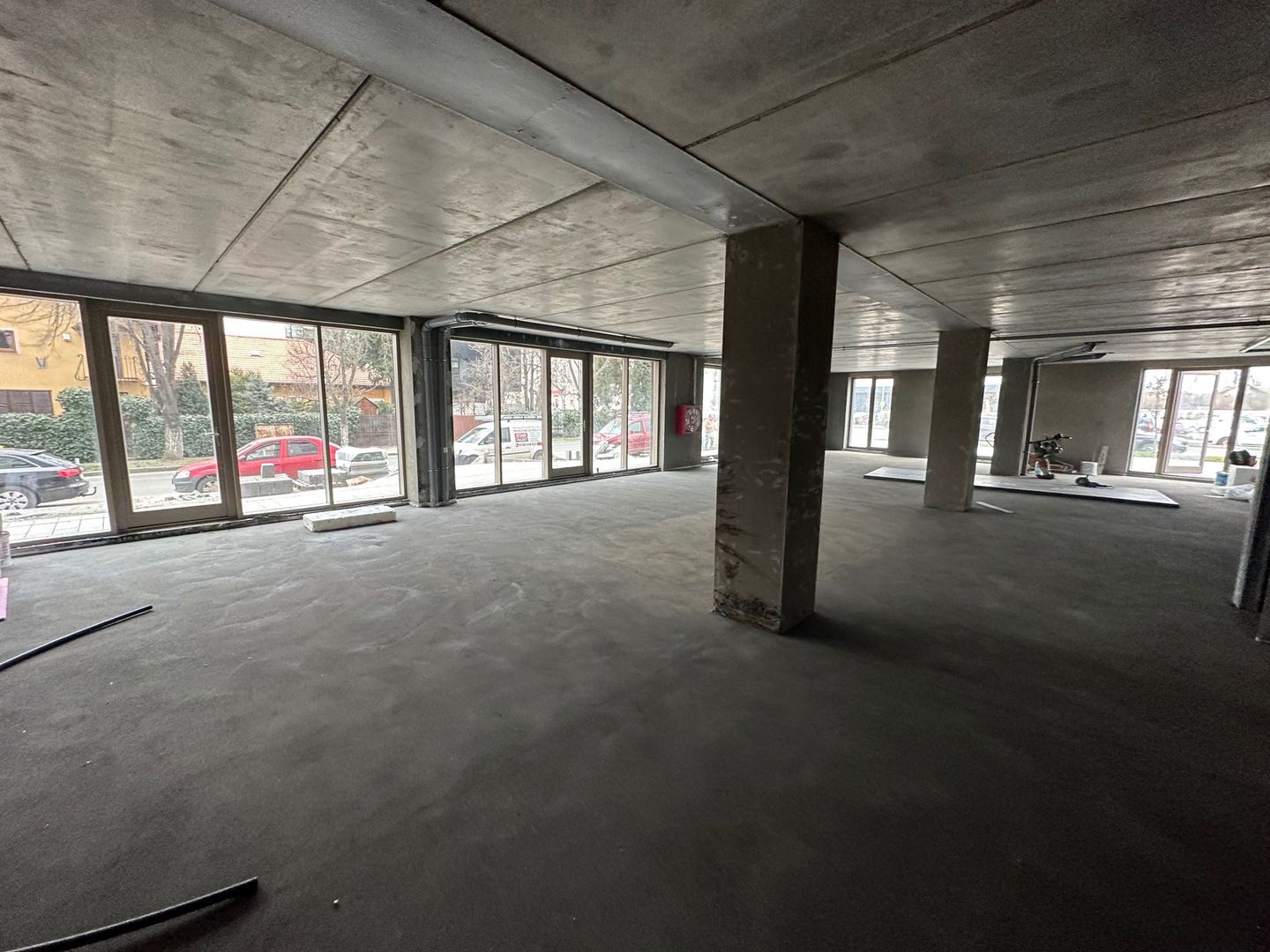 SPATIU COMERCIAL ZONA CENTRALA suprafta 168  MP - Poză 7