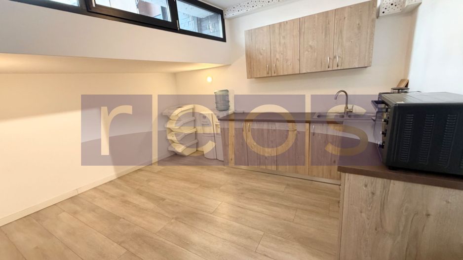 CLADIRE BIROURI PREMIUM | 310 MP | D+P+2+M | ZONA EXCELENT CONECTATA - Poză 16