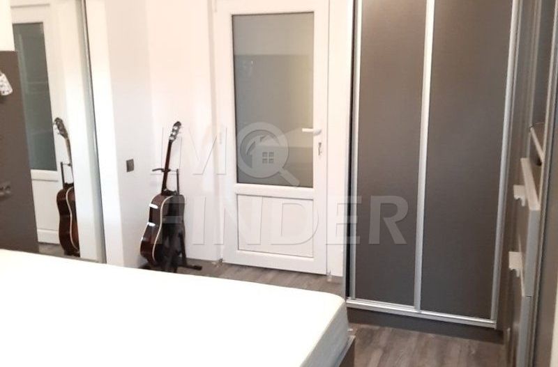 Vanzare apartament 3 camere GARAJ zona BMW - Poză 3