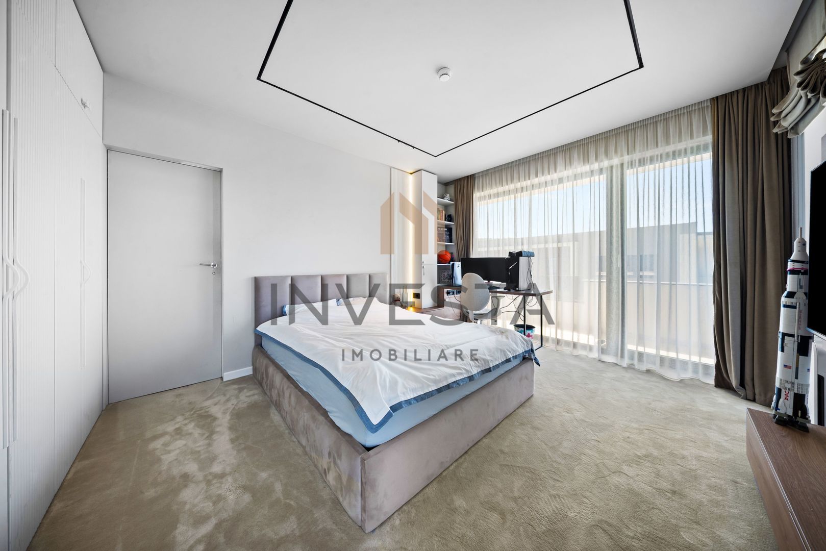 Vila de exceptie in Faget - 440 mp utili, piscina si panorama! - Poză 10