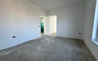 Casa Individuala in Mosnita. La asfalt. Cu Carport - Poză 22