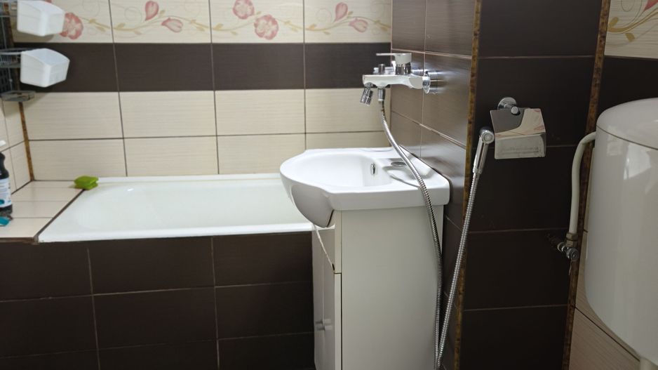 Apartament 3 camere in zona Diamant (Tudor) - Poză 6