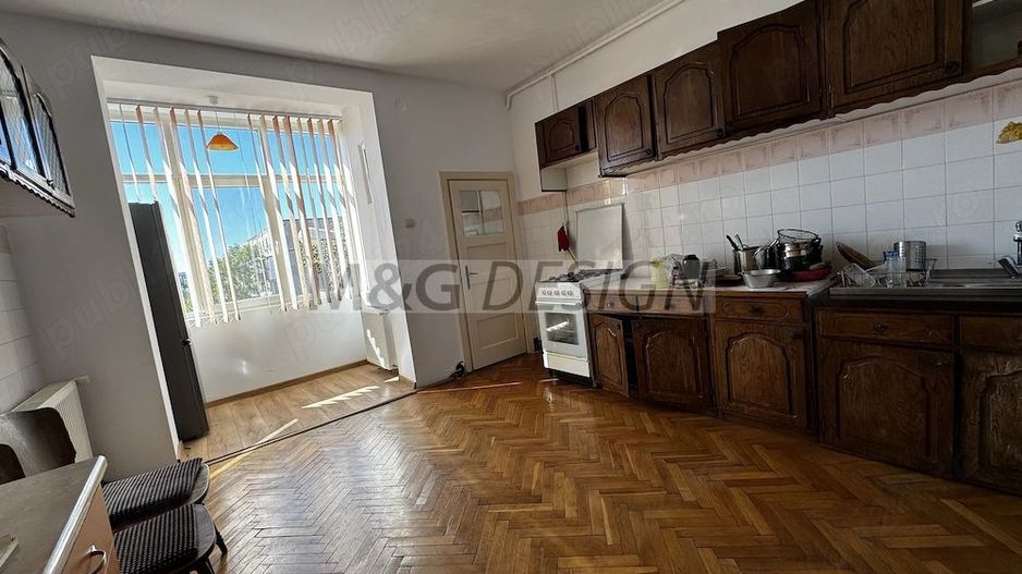 Apartament 4 camere  zona Elisabetin cu Garaj si boxa - Poză 4