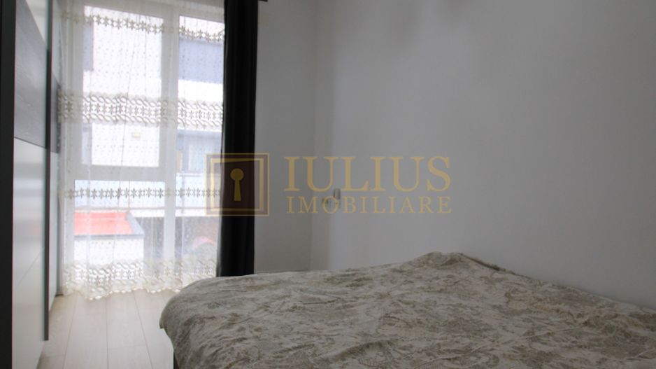 3 camere, balcon spatioas, 1 loc de parcare. Str Rozelor/Dumbravita. - Poză 14