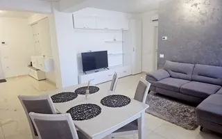 De vanzare - apartament cu 2 camere, Micro 17, bloc Roka - 139000 euro - Poză 13