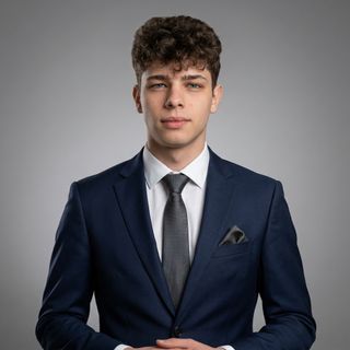 Tudor Veveriță - Tower Imob