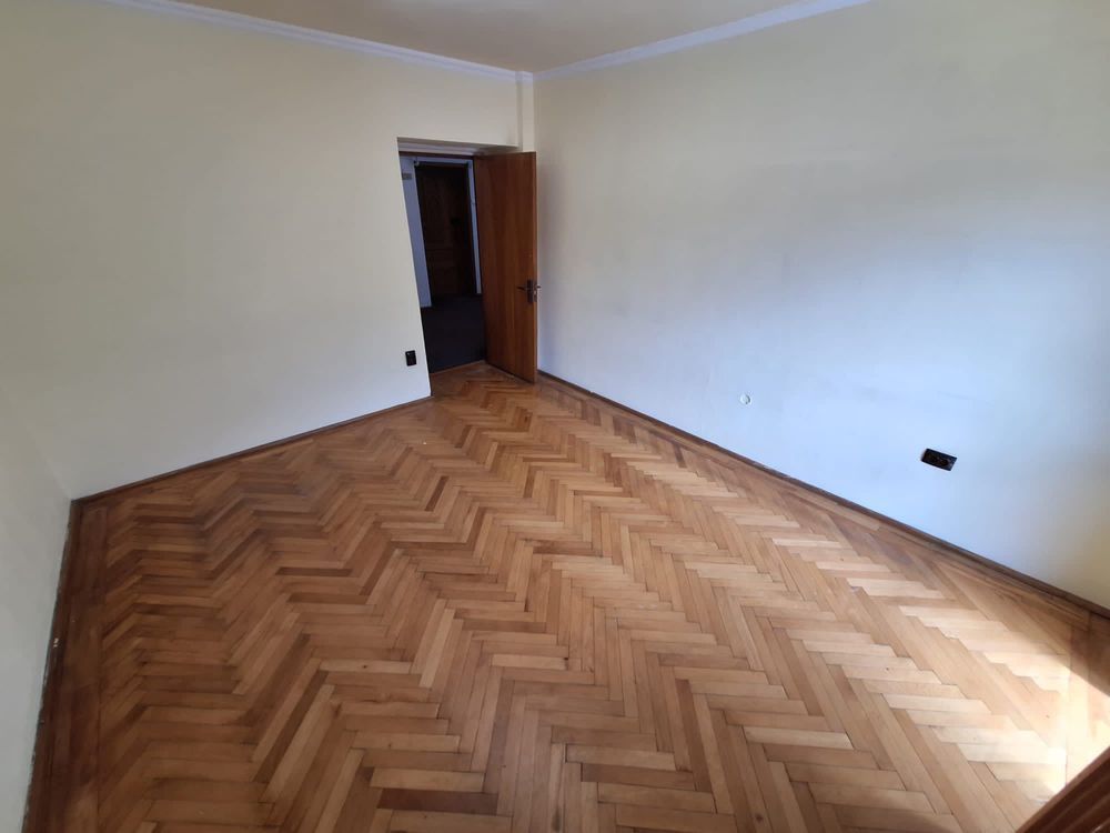 Apartament 2 camere , 81 mp - Poză 3