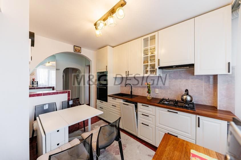 apartament 4 camere zona Circumvalatiunii - Poză 2