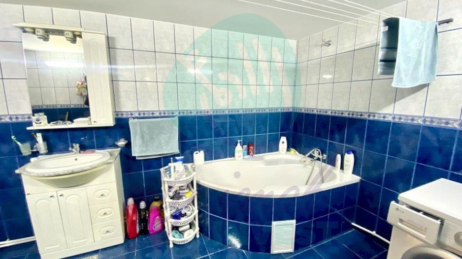 Casa in zona Piata Alba Iulia-Mall Vitan - Poză 8