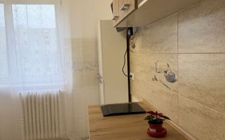 Cameră de cămin cu baie proprie | Gemenii | Mobilată complet - Poză 4