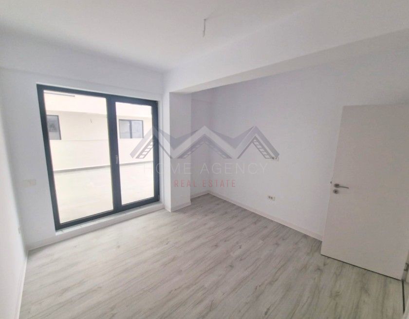Apartament 3 camere, terasă 31 mp Otopeni central | parcare, comision 0 - Poză 6