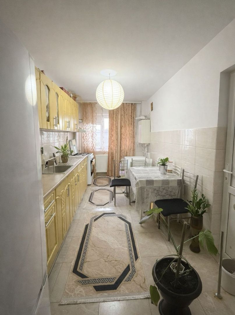 Garsonieră I 41 mp + 40 mp boxă la subsol I 64,000 € I Burdujeni - Poză 1