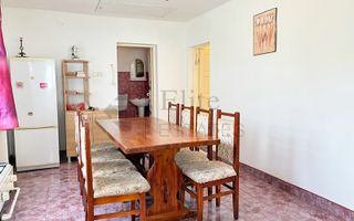 Casa cu teren 1079 mp de vanzare in Apateu, Bihor - Poză 7