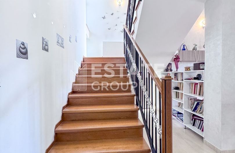 Casa spatioasa Mosnita Noua, mobilata si utilata - Poză 13