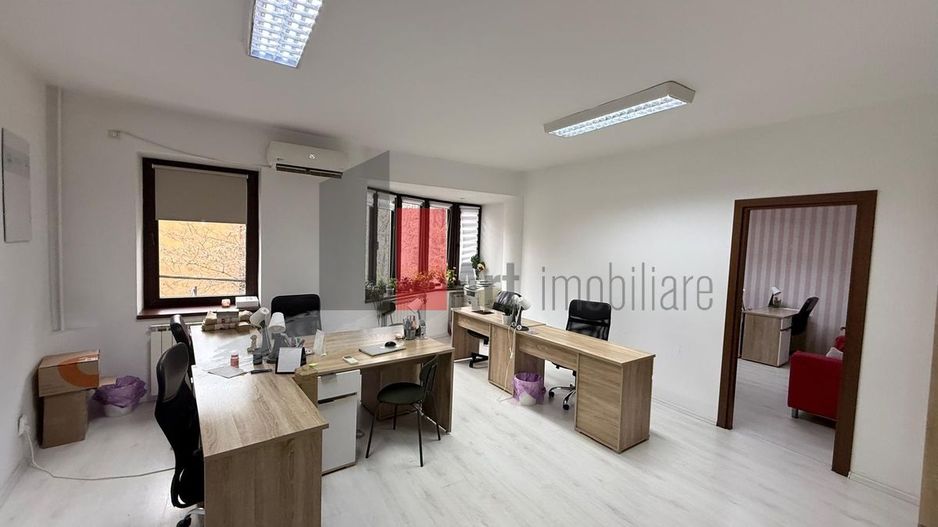 Va prezentam un apartament de 3 camere zona dorobanti,ideal firma sau locuit - Poză 12