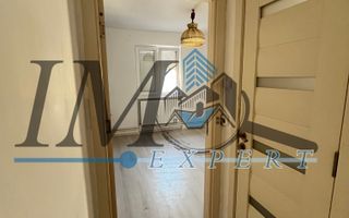 Apartament cu 3 camere renovat de vânzare in Sebeș - Poză 7
