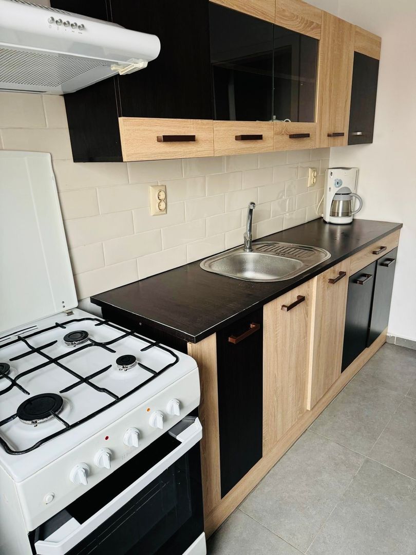2 Camere, 60 mp, Bucătărie Separată, Modern, Garaj Propriu, Lift, Etajul 1 - Poză 7