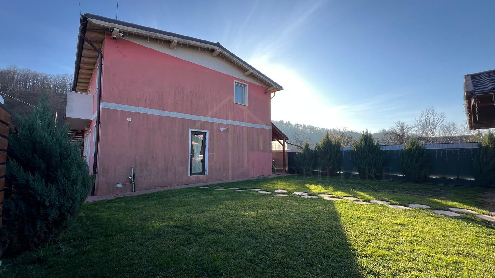 Casa de vanzare in Onesti - Poză 25