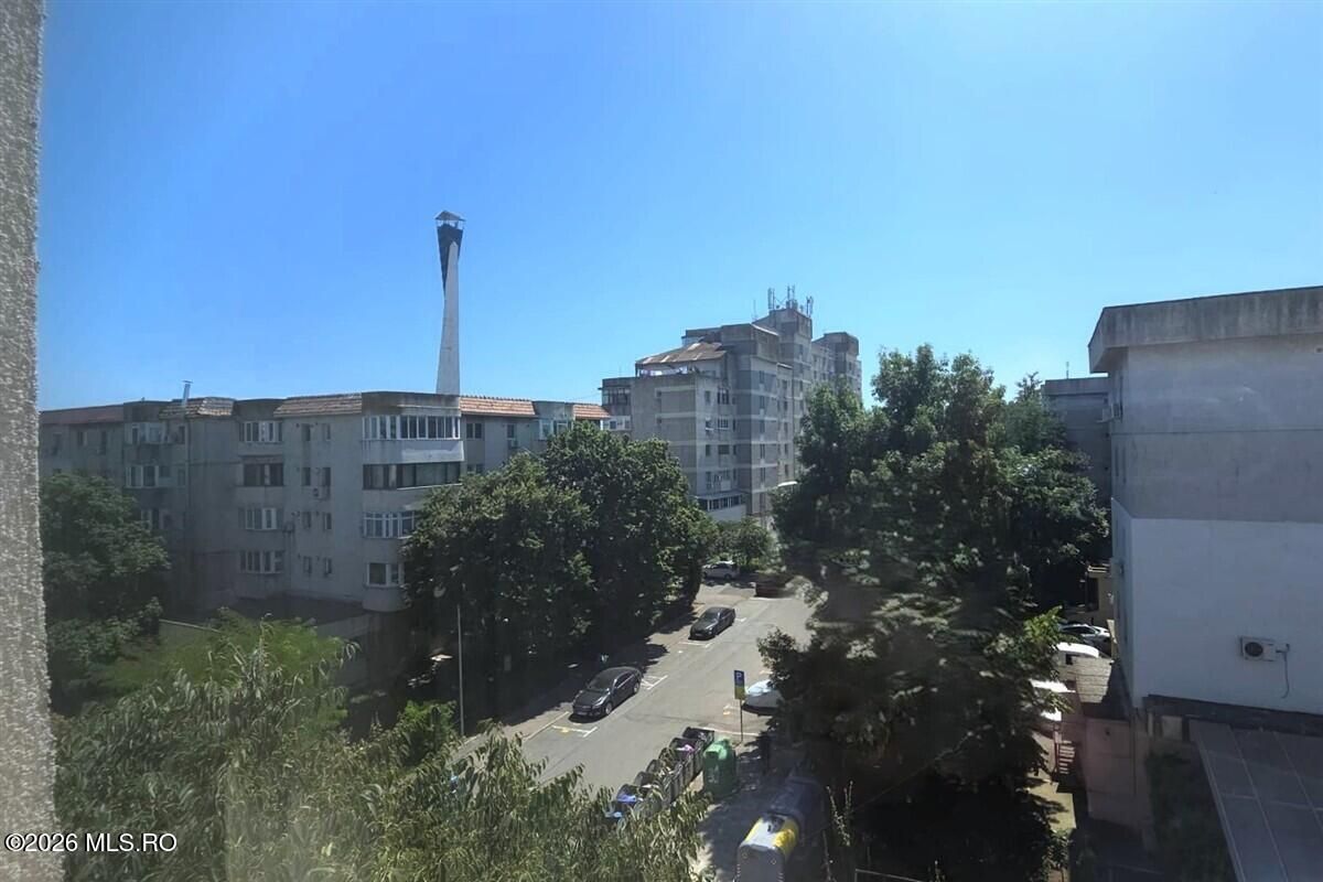 Far - Parc, 2 camere decomandate, 2 balcoane, 56 mp, centrala gaz! - Poză 8